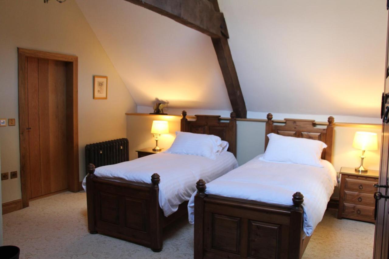 Y Fan Bed and Breakfast Caerphilly Exteriör bild